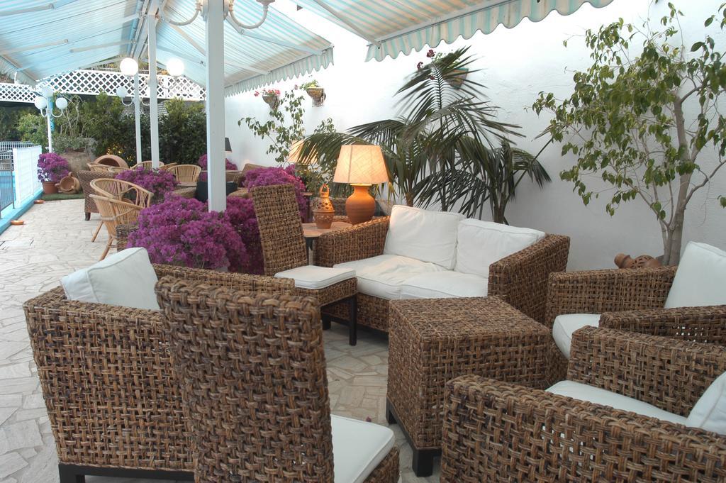 Hotel Ristorante La Tartaruga Capo dʼOrlando Zewnętrze zdjęcie